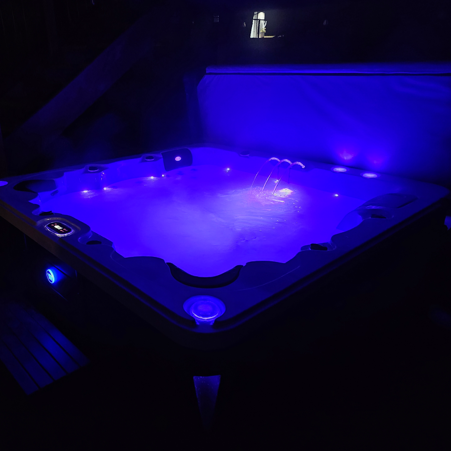 *RESTORED* Erie SE Spa