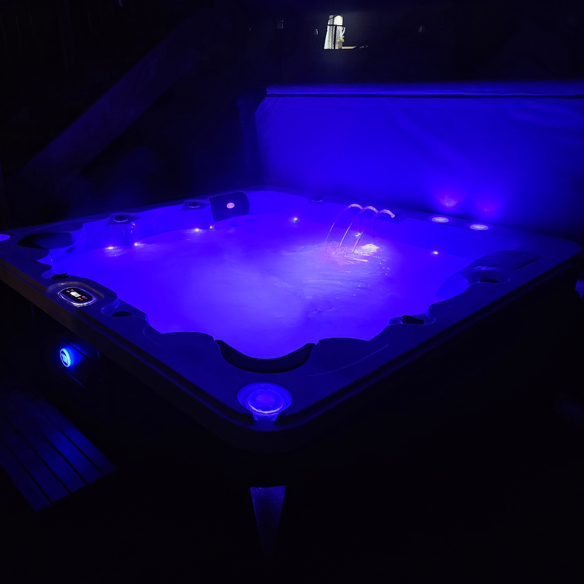 *RESTORED* Erie SE Spa